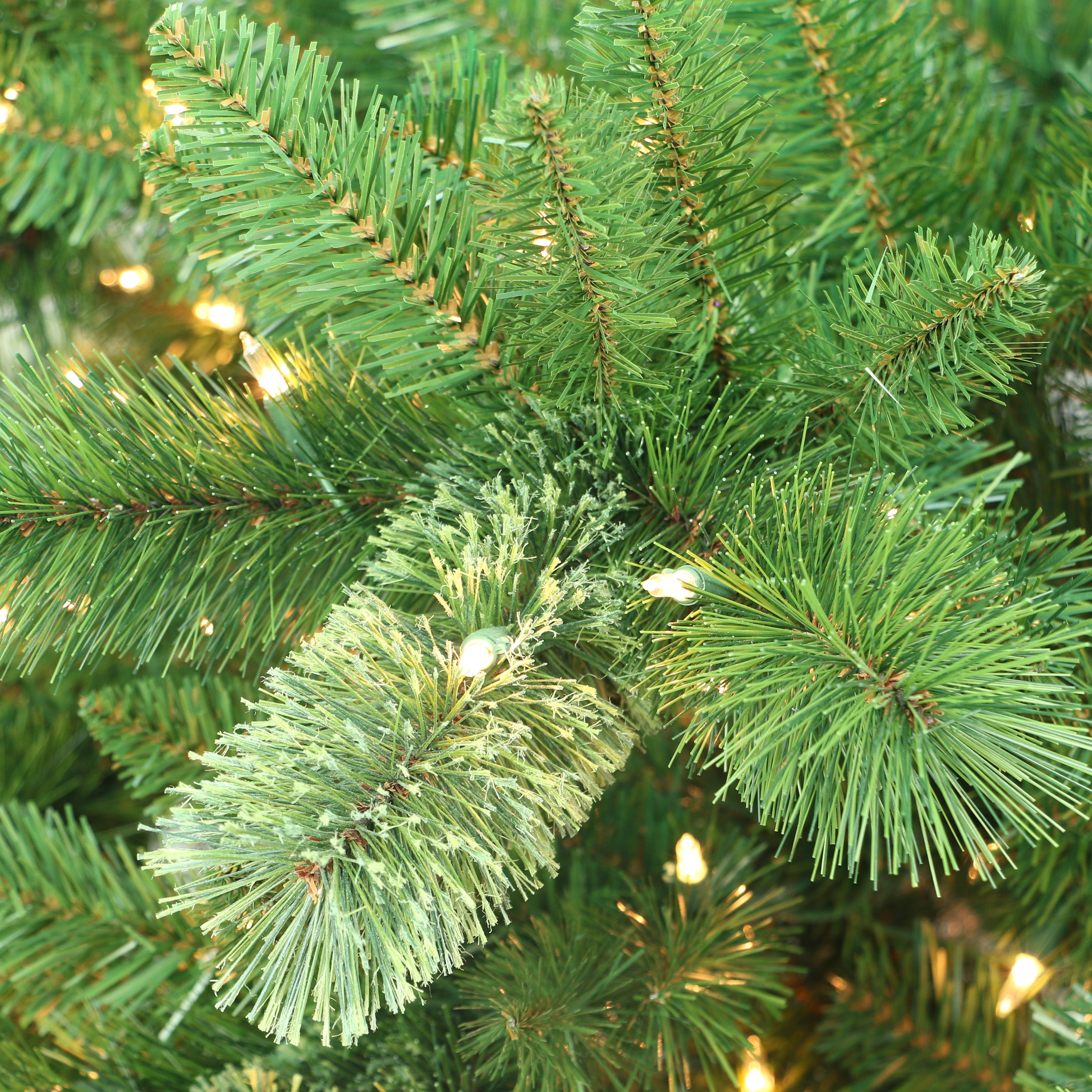 7.5ft Pre-Lit Western Pine Christmas Tree
